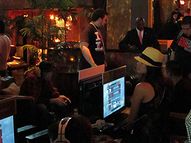 画像ギャラリー No.013のサムネイル画像 / ［E3 2010］「Gears of War 3」への実装が明かされたばかりの「Beast Mode」をさっそく体験。ローカストになってCOG軍を倒すのだ