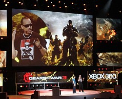 画像ギャラリー No.004のサムネイル画像 / ［E3 2011］100万人のゲーマーが予約したシリーズ最新作，「Gears of War 3」のデモプレイが公開に。今作では“動くカバーポイント”が登場？