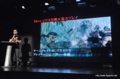 画像ギャラリー No.010のサムネイル画像 / 本日発売の「Gears of War 3」，FUJIWARA，椿鬼奴さん，あやまんJAPANが発売を祝福しに駆けつけた，発売記念イベントの模様をレポート
