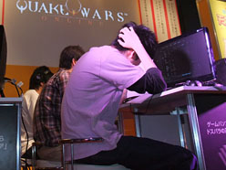 画像ギャラリー No.022のサムネイル画像 / ［TGS 2010］各種オンラインFPSの有名プレイヤーが7タイトルで激突！ WebMoney主催「FPS甲子園」観戦レポート