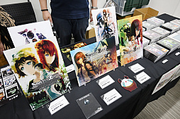 画像ギャラリー No.056のサムネイル画像 / 14周年を迎える「STEINS;GATE」,本日から秋葉原ラジオ会館では特別展示とグッズ販売を実施,イベント限定の景品が当たるカプセルトイも