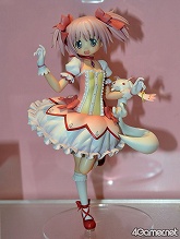 画像ギャラリー No.028のサムネイル画像 / フィギュアだけじゃない。びっくり仰天の出物もあった「ワンダーフェスティバル2011［夏］」レポート