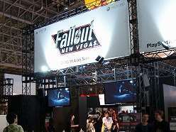 画像ギャラリー No.002のサムネイル画像 / ［TGS 2010］日本語版「Fallout: New Vegas」がマイクロソフトブース＆スクウェア・エニックスブースでプレイアブル出展
