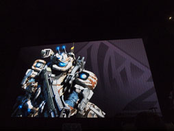 画像ギャラリー No.014のサムネイル画像 / ［AOU2012] 「ボーダーブレイクエアバースト Ver.2.7」は2月28日に稼働。最新情報連発のステージ＆プレイレポート