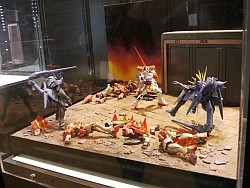 画像ギャラリー No.002のサムネイル画像 / 極限進化は加速する。続編「フルブースト」の新情報も飛び出した,全国大会「機動戦士ガンダム EXTREME VS. PREMIUM DOGFIGHT 2012」レポート