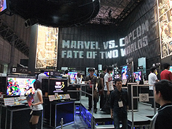 画像ギャラリー No.003のサムネイル画像 / ［TGS 2010］3Dキャラクターが激しく躍動する姿は迫力満点！　「MARVEL VS. CAPCOM 3 Fate of Two Worlds」プレイレポート