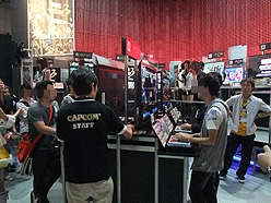 画像ギャラリー No.004のサムネイル画像 / ［TGS 2010］3Dキャラクターが激しく躍動する姿は迫力満点！　「MARVEL VS. CAPCOM 3 Fate of Two Worlds」プレイレポート