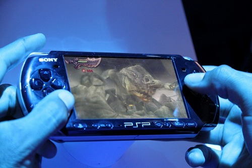 画像ギャラリー No.003のサムネイル画像 / ［E3 2010］PSPでもしっかりGod of Warな「God of War: Ghost of Sparta」プレイレポート
