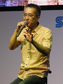 画像ギャラリー No.010のサムネイル画像 / [TGS 2010]亙さんならやりかねないと思ってました――“漢仕様”のシステムリンクも発表された，「電脳戦機バーチャロン フォース」イベントレポート