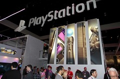 画像ギャラリー No.005のサムネイル画像 / ［E3 2010］今年はやっぱり「PS Move」と「3D映像」が注目のSony Computer Entertainmentブース。まずは注目の「KILLZONE 3」を最新ムービーと共にお届け