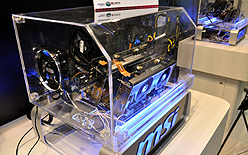 画像ギャラリー No.026のサムネイル画像 / ［COMPUTEX］未発表の「GeForce GTX 460M」から掃除機（！）まで多彩な取り揃え。MSIブースレポート