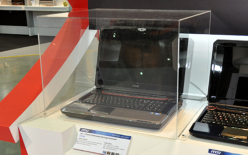 画像ギャラリー No.029のサムネイル画像 / ［COMPUTEX］未発表の「GeForce GTX 460M」から掃除機（！）まで多彩な取り揃え。MSIブースレポート