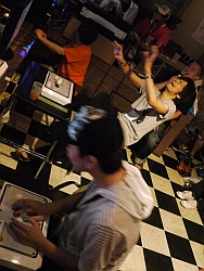画像ギャラリー No.037のサムネイル画像 / 「スパIV」最強は誰だ。オールナイトの格ゲーイベント「GODSGARDEN #2.5」フォトレポート。そして2011年，舞台は「Evo Japan」へ