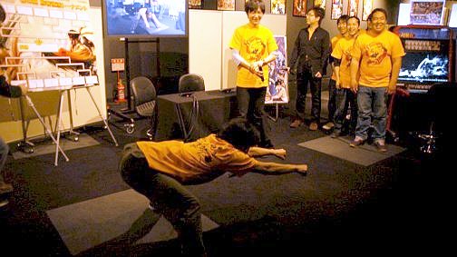 画像ギャラリー No.003のサムネイル画像 / アーケードと3DSで熱戦が繰り広げられた公式大会。西川善司の「スパIV AE XスパIV 3D EDITION 春の陣」イベントレポート（ムービー有）