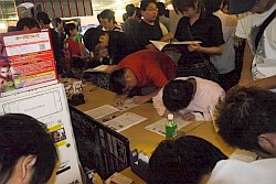 画像ギャラリー No.006のサムネイル画像 / “2D神”マゴ，ここに復活。「スパIV AE Ver.2012」のロケテストも開催された「スパIV AE X 闘劇【夏の陣】」イベントレポートを掲載