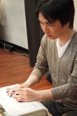 画像ギャラリー No.011のサムネイル画像 / 「スパIV AE Ver.2012」の総決算がここに。国内外の強者達がぶつかり合った夢のリーグ戦「TOPANGA WORLD LEAGUE」フォトレポート