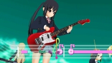 画像ギャラリー No.027のサムネイル画像 / 「けいおん！ 放課後ライブ！！」，リズムに合わせて“コンボ”を繋げよう。メンバーのテンションが上がると特別な演出が