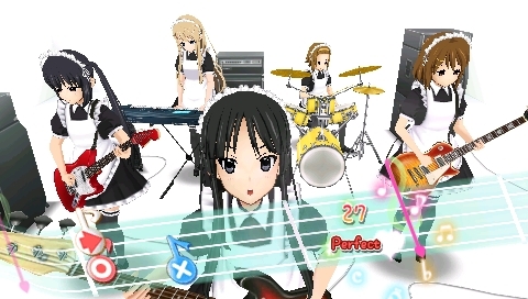 画像ギャラリー No.036のサムネイル画像 / 「けいおん！ 放課後ライブ！！」には，テレビアニメで見られなかった“ゴシック衣装 梓Ver”も収録！　バンドメンバー達の衣装を自由に着せかえよう