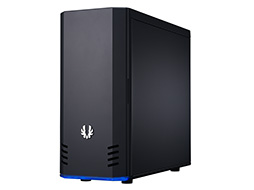 画像ギャラリー No.001のサムネイル画像 / フロントパネル下部にLEDが埋め込まれたBitFenix製ミドルタワーPCケース
