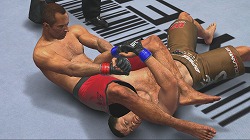 画像ギャラリー No.018のサムネイル画像 / 日本人UFCファイターがゲームで激突！　「UFC Undisputed 2010」岡見勇信 vs. 秋山成勲 公開スパーリングをレポート