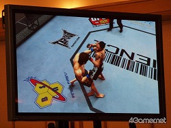 画像ギャラリー No.012のサムネイル画像 / 現役格闘家も太鼓判を押すリアルさ! 「UFCファイター凱旋&UFC Undisputed 2010発売記者会見」レポート