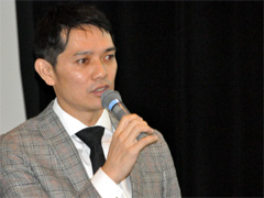 画像ギャラリー No.006のサムネイル画像 / 「FIFA 11 ワールドクラスサッカー」発売を記念して,日本代表前監督,岡田武史氏が世界選抜チームを結成