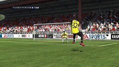 画像ギャラリー No.036のサムネイル画像 / 「FIFA 11 ワールドクラスサッカー」発売を記念して,日本代表前監督,岡田武史氏が世界選抜チームを結成
