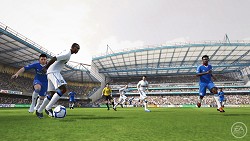 画像ギャラリー No.004のサムネイル画像 / 「FIFA 11」の最新画像が到着。イギリスのプレミアリーグはFIFAシリーズ独占契約へ