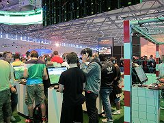 画像ギャラリー No.002のサムネイル画像 / ［Gamescom］今度はキーパーにもなれる。ついに11人対11人対戦が実現した「FIFA 11」