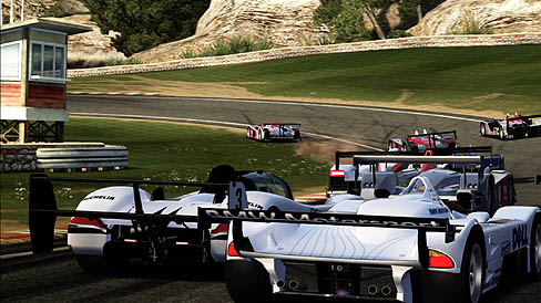画像ギャラリー No.020のサムネイル画像 / 「Forza Motorsport 4」のレビューを掲載。コアなレースファンだけでなく，幅広い層が満足できる，充実の機能を満載したシリーズ最新作