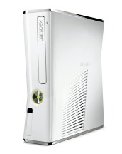画像ギャラリー No.002のサムネイル画像 / Xbox 360の新色ピュア ホワイトと「Kinect スポーツ」を同梱した「Xbox 360 4GB + Kinect スペシャル エディション (ピュア ホワイト)」が3月8日に発売