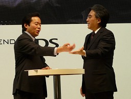 画像ギャラリー No.004のサムネイル画像 / 岩田社長が助っ人参戦し，3DS本体機能の詳細も聞けた！　「nintendogs＋cats」プロデューサー・紺野秀樹氏プレゼンテーションをレポート