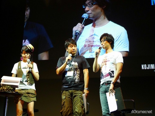 画像ギャラリー No.020のサムネイル画像 / ［TGS 2010］ニンテンドー3DS版メタルギアのタイトルは「スネークイーター」に。KONAMI小島秀夫監督が出ずっぱりでトークを繰り広げた「Kojima Productions Special Stage」開催