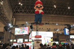 画像ギャラリー No.057のサムネイル画像 / PS Vita/3DSタイトルが大量にプレイアブル出展！　「ジャンプフェスタ2012」のゲーム関連ブースレポート
