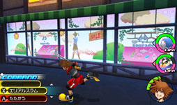 画像ギャラリー No.002のサムネイル画像 / 「KINGDOM HEARTS 3D[Dream Drop Distance]」は2012年3月に発売。シリーズ初となる，ソラとリクを交互に操作するシステムを採用