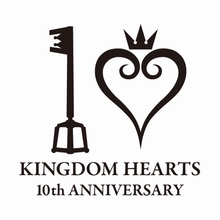 画像ギャラリー No.002のサムネイル画像 / 「KINGDOM HEARTS 3D」10周年記念BOXの詳細が公開。オリジナルグッズに加え,NDS用のシリーズ作品2本が同梱される驚きの仕様