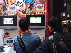 画像ギャラリー No.012のサムネイル画像 / ［TGS 2010］同じ題材を扱いながら，据え置き機と携帯機で異なるアプローチ。「ドラゴンボール レイジングブラスト2」＆「ドラゴンボール タッグバーサス」を試遊