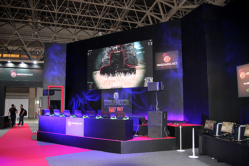 画像ギャラリー No.003のサムネイル画像 / ［TGS 2013］ノンナ役の声優・上坂すみれさんが戦車に！「World of Tanks」×「ガールズ＆パンツァー」のコラボイベント「ロシア戦車は最高です！」レポート