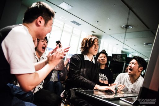 画像ギャラリー No.001のサムネイル画像 / VF5の5on5大会「第16回 ビートライブカップ」フォトレポート。3年半ぶりの開催に,全国のバーチャ勢が集結