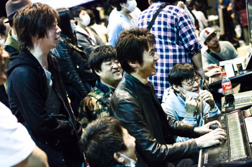 画像ギャラリー No.031のサムネイル画像 / VF5の5on5大会「第16回 ビートライブカップ」フォトレポート。3年半ぶりの開催に,全国のバーチャ勢が集結