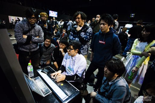 画像ギャラリー No.076のサムネイル画像 / VF5の5on5大会「第16回 ビートライブカップ」フォトレポート。3年半ぶりの開催に,全国のバーチャ勢が集結