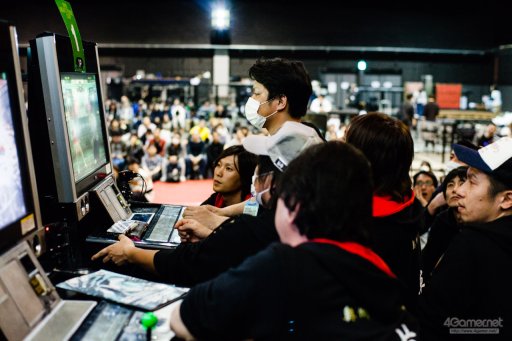 画像ギャラリー No.121のサムネイル画像 / VF5の5on5大会「第16回 ビートライブカップ」フォトレポート。3年半ぶりの開催に,全国のバーチャ勢が集結