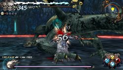 画像ギャラリー No.005のサムネイル画像 / スクエニが放つPSP用新作マルチプレイアクション「LORD of ARCANA」は10月14日に発売が決定。体験版は8月19日より配信を予定