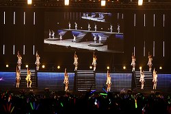 画像ギャラリー No.001のサムネイル画像 / 「THE IDOLM@STER 5th ANNIVERSARY The world is all one!!」レポート:初日の「アイドルマスター2」発表のほか,2日目だけの新情報お披露目や雪歩役声優の交代発表も