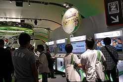 画像ギャラリー No.012のサムネイル画像 / ［TGS 2010］新ユニット「竜宮小町」，さらに男性ユニットもデビュー。起こることすべてが“事件”となる「アイドルマスター2」プレイレポート