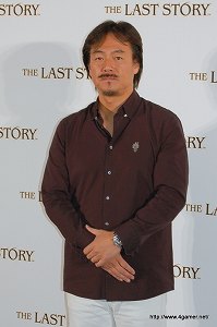 画像ギャラリー No.001のサムネイル画像 / 坂口博信氏へのショートインタビューを掲載：「THE LAST STORY」（ラストストーリー）のキーワードは“仲間”。本当に仲の良い友達とMMORPGでパーティを組んだときのような楽しさを