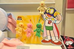 画像ギャラリー No.019のサムネイル画像 / [AOU2011]イカちゃん，ついにクレーンゲームを侵略開始。「第23回プライズフェア 2011 SUMMER」フォトレポート（その2）