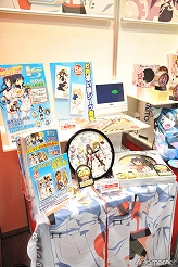 画像ギャラリー No.027のサムネイル画像 / [AOU2011]イカちゃん，ついにクレーンゲームを侵略開始。「第23回プライズフェア 2011 SUMMER」フォトレポート（その2）