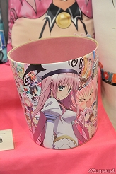 画像ギャラリー No.056のサムネイル画像 / [AOU2011]イカちゃん，ついにクレーンゲームを侵略開始。「第23回プライズフェア 2011 SUMMER」フォトレポート（その2）