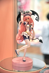 画像ギャラリー No.075のサムネイル画像 / [AOU2011]イカちゃん，ついにクレーンゲームを侵略開始。「第23回プライズフェア 2011 SUMMER」フォトレポート（その2）